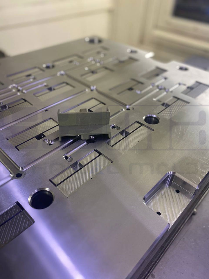 Sama Plastic and Molds - Istanbul - Turkey